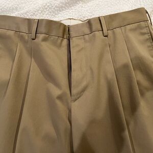 Lands' End NO-IRON NEW PLEATED KHAKIS - Never Worn